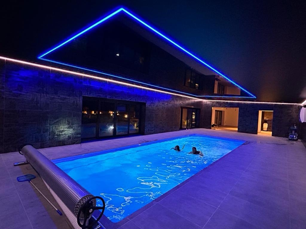 Glossy Stretch Ceilings - Image 6